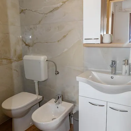 Apartma Oljka Ankaran Exteriér fotografie